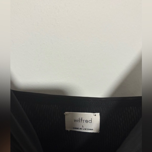 RUCHED ARITZIA DRESS - Picture 3 of 3